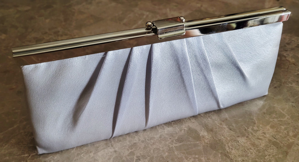 Elegant Silver Satin Pleated Evening Clutch – Formal & Special Occasion Handbag
