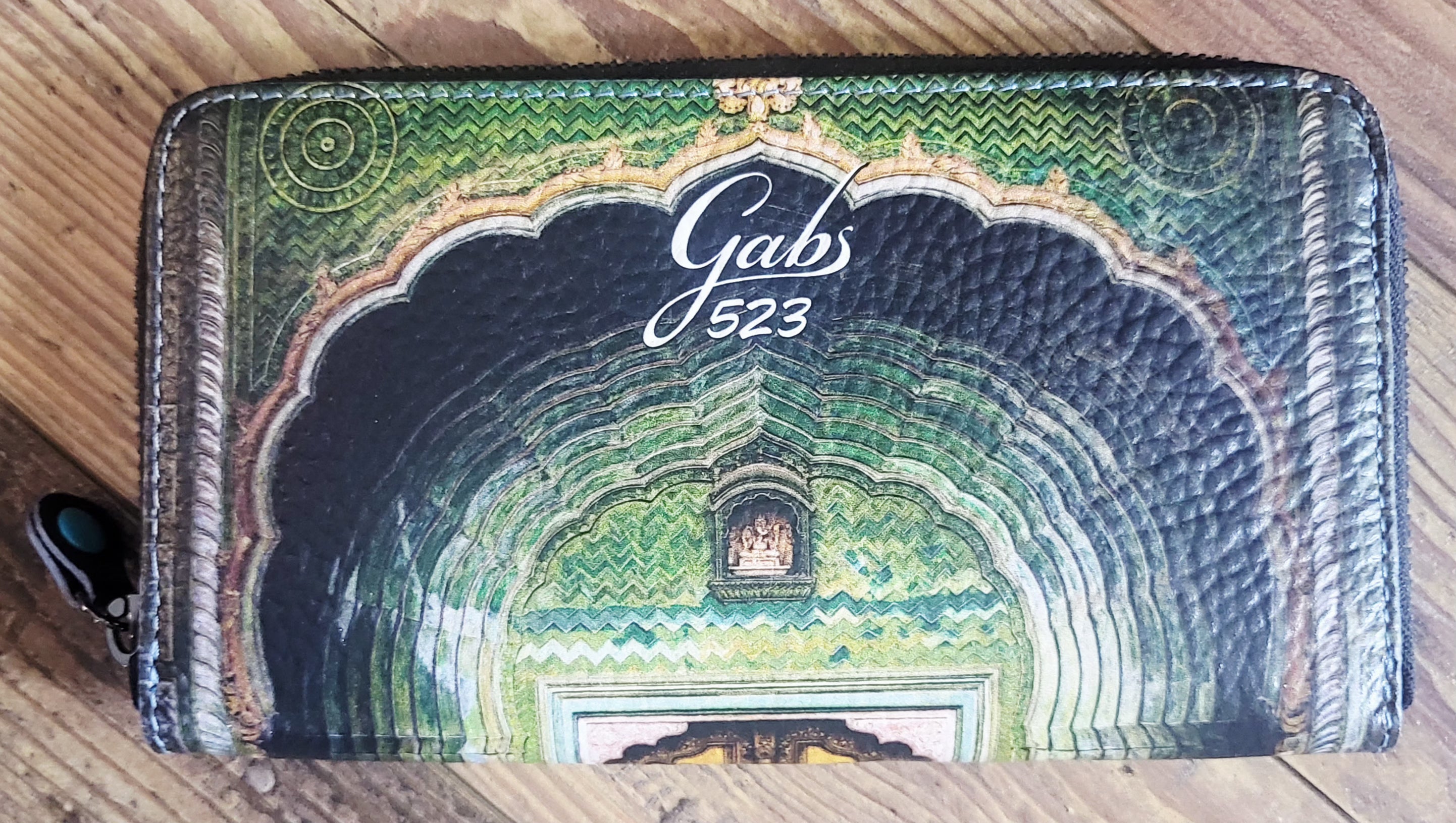 Gabs 523 Made in Italy Green Architectural Print Zip-Around Wallet.